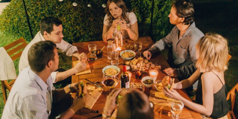 How Do Mental and Emotional Illnesses Affect Social Health?