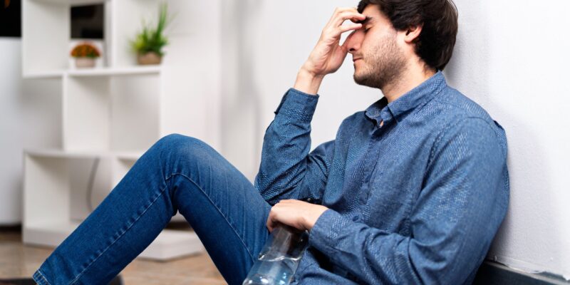 Understanding the Link Between Bipolar and Alcohol Addiction